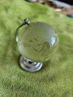 Mooie Mini Glazen Wereldbol, Huis en Inrichting, Woonaccessoires | Wereldbollen, Ophalen, Zo goed als nieuw