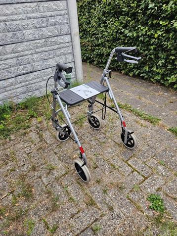 Rollator Road Drive opvouwbaar zeer net beschikbaar voor biedingen