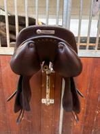 Butet springzadel, Dieren en Toebehoren, Paarden en Pony's | Zadels, Ophalen of Verzenden, Gebruikt, Springen