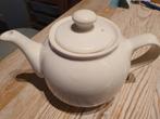 Theepot met hoes schapenmotief, Ophalen of Verzenden, Gebruikt