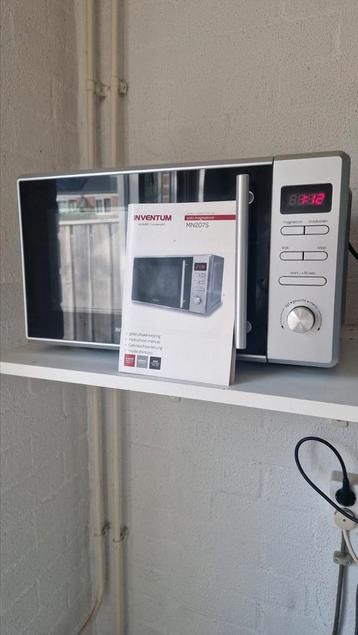 Inventum Magnetron MN207S RVS 1 jaar oud  beschikbaar voor biedingen
