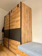 Designkast met één jaar gebruik, Huis en Inrichting, Kasten | Kledingkasten, 150 tot 200 cm, Met hangruimte, Ophalen of Verzenden