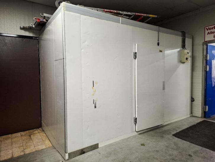Vriescel 415 x 215 x 275cm  stekker klaar Smeva, Zakelijke goederen, Horeca | Keukenapparatuur, Koelen en Vriezen, Gebruikt, Ophalen