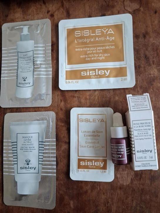 SISLEY SET VERZORGING MINI, Sieraden, Tassen en Uiterlijk, Uiterlijk | Gezichtsverzorging, Nieuw, Gehele gezicht, Verzenden