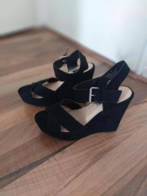 Zwarte hakken van Primark, Maat 37,H 12cm, nieuwe, Ophalen of Verzenden, Nieuw, Zwart