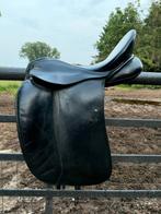 Kentaur Artemis Dressuurzadel 17.5 inch, boommaat 3, Dieren en Toebehoren, Paarden en Pony's | Zadels, Ophalen of Verzenden, Gebruikt