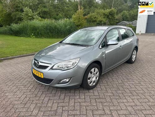 Opel Astra Sports Tourer 1.4 Edition/AIRCO/CRUISE/NAVI/PARKE, Auto's, Opel, Bedrijf, Te koop, Astra, ABS, Airbags, Airconditioning