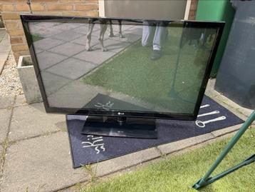 LG 42PJ350 flat screen TV 42inch,mooi beeld  beschikbaar voor biedingen