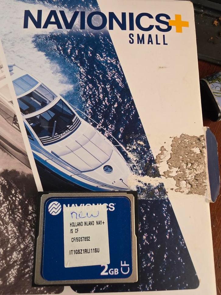 Navionics+ Small Holland Inland Navigatiekaart, Watersport en Boten, Navigatiemiddelen en Scheepselektronica, Nieuw, Kaartplotter of Fish Finder