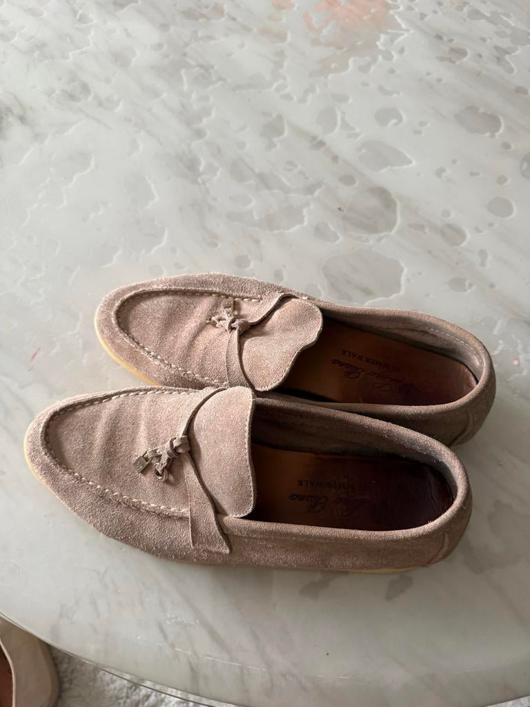 Loro Piana Instappers Maat 38 - Bieden!, Kleding | Dames, Schoenen, Ophalen of Verzenden, Gedragen, Instappers