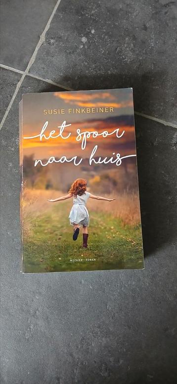Susie Finkbeiner - Het spoor naar huis beschikbaar voor biedingen