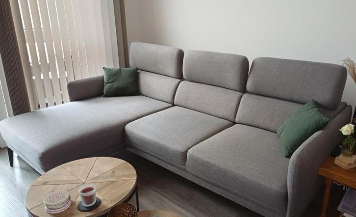 Zeer mooie moderne lounge/hoekbank, Huis en Inrichting, Banken | Bankstellen, Zo goed als nieuw, Hoekbank, Vierpersoons of meer