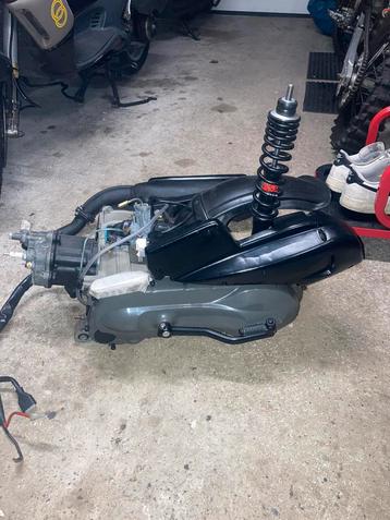 hexagon blok 150cc (125 / 180) beschikbaar voor biedingen