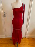 De ultieme kerstkleur !, Kleding | Dames, Jurken, Zwart, Ophalen of Verzenden, Zo goed als nieuw, Maat 36 (S)