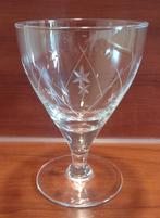 Vintage Wijnglas Gegraveerde Sterren en Lijnen 22cl., Ophalen of Verzenden, Zo goed als nieuw, Overige typen