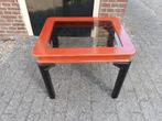 Vintage tafeltje met glasplaat met geslepen verzetrand, Gebruikt, Vierkant, 55 tot 75 cm, Glas