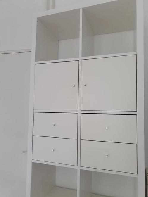 Kleding Kallax ikea kast plus laden, Huis en Inrichting, Kasten | Lockerkasten, Zo goed als nieuw, Ophalen