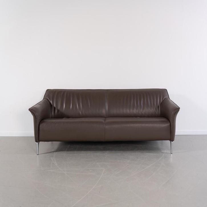 1x Leolux Mayon Bank 3-zits/198cm Lichtbruin Leer - Staal, Huis en Inrichting, Banken | Bankstellen, Zo goed als nieuw, Rechte bank