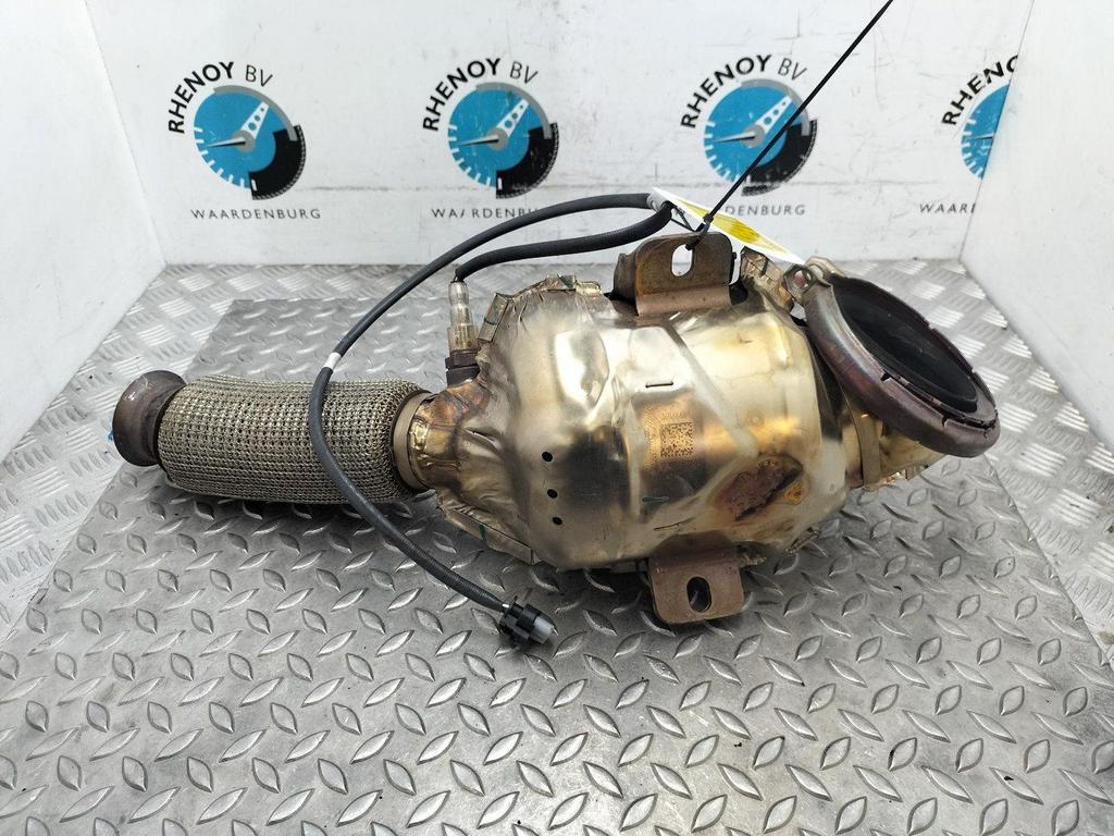 FORD FIESTA ST LINE KATALYSATOR 2022, Ophalen of Verzenden, Gebruikt, Stiba lid