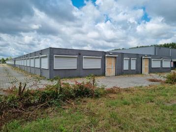 de Meeuw units met betonvloer woonunit / kantoorunit  beschikbaar voor biedingen