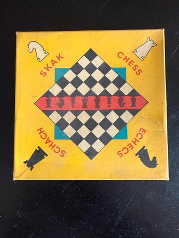 Mini Schaakspel Jaren 50 - Nieuw in Doos! beschikbaar voor biedingen