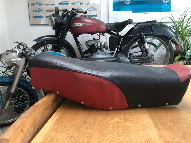 Motorzadel DOLOMITI Teodoro Carnielli & C. (Veneto / Milano), Motoren, Onderdelen | Ducati, Gebruikt, Ophalen of Verzenden