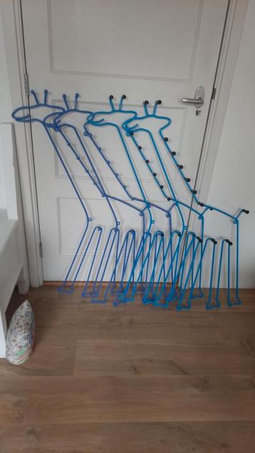 Ikea giraffe kapstok 4 stuks type Sprallig,zie beschrijving  beschikbaar voor biedingen