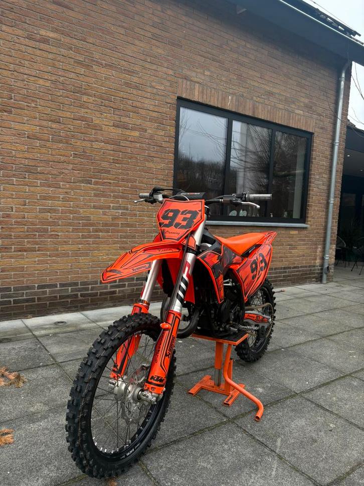 Ktm 125sx 2023, Fietsen en Brommers, Brommers | Crossbrommers, Zo goed als nieuw, Overige merken, Ophalen
