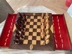 Groot houten schaakspel, Hobby en Vrije tijd, Gezelschapsspellen | Bordspellen, Ophalen of Verzenden, Zo goed als nieuw