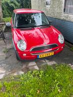 Mini 2002 Rood r50, Auto's, 4 stoelen, Particulier, 500 kg, Rood