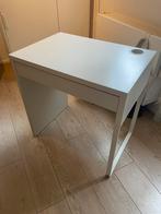 IKEA MICKE bureau wit, Gebruikt, Ophalen of Verzenden, Bureau