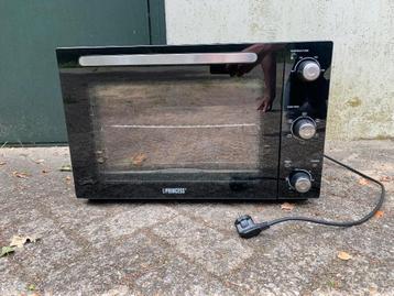 Princess convection oven  beschikbaar voor biedingen