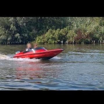 Mooie spitfire, speedboot. beschikbaar voor biedingen