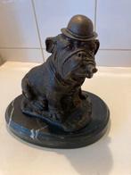 Bronzen Bulldog met Bolhoed op Marmervoet, Ophalen of Verzenden