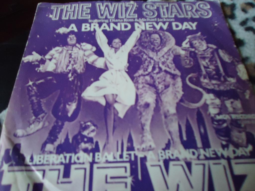 The wiz stars A brand new day, Ophalen of Verzenden, Zo goed als nieuw, Pop