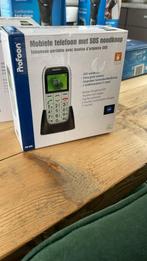 Profoon PM-595 Big Button GSM - Met alarmknop en oplaadstati, Telecommunicatie, Mobiele telefoons | Overige merken, Nieuw, Overige modellen