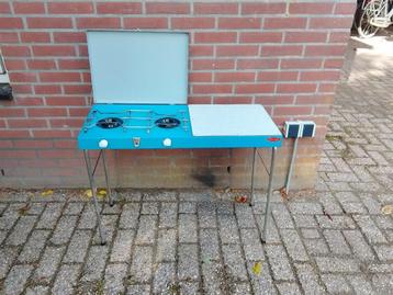 Leuke campingkeuken (retro/vintage) beschikbaar voor biedingen