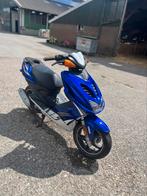 Yamaha aerox 70cc, Fietsen en Brommers, Ophalen, Zo goed als nieuw, Aerox