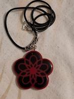 **SALE** ketting met epoxy hanger 0.50 eurocnet, Ophalen of Verzenden, Zo goed als nieuw, Overige kleuren, Overige materialen