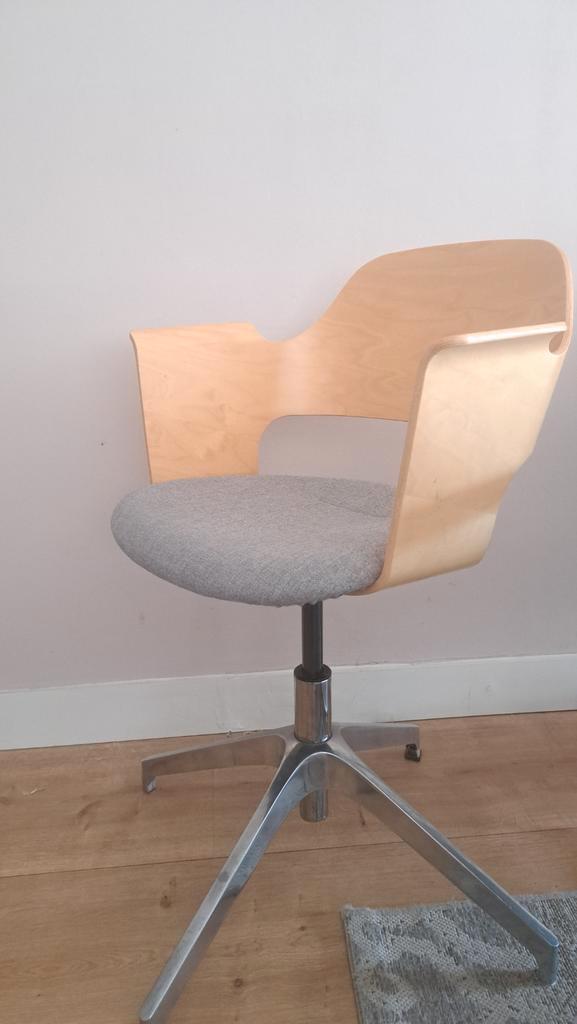 Ikea bureaustoel plywood design, Huis en Inrichting, Bureaustoelen, Ophalen