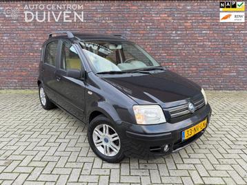 Fiat Panda 1.2 | Nieuw APK | Pano dak beschikbaar voor biedingen