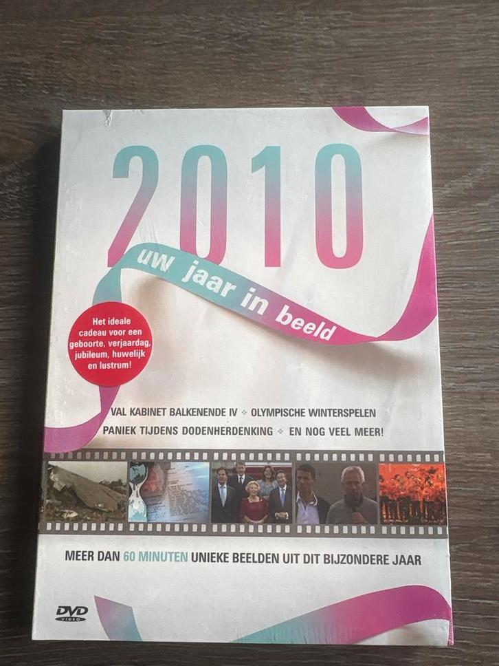 DVD Uw Jaar in Beeld 2010 - Documentaire, Cd's en Dvd's, Dvd's | Documentaire en Educatief, Nieuw in verpakking, Politiek of Geschiedenis