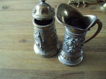 Schenkkan plus pul/koffiepot beschikbaar voor biedingen