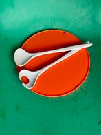 Retro slabestek opscheplepels set van 2 space age wit, Huis en Inrichting, Keuken | Bestek, Ophalen of Verzenden, Zo goed als nieuw