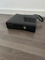 Xbox 360 4GB + Kinect + Kinect Adventures + Kinect Sports 2, Met 2 controllers, Ophalen of Verzenden, Zo goed als nieuw, 4 GB