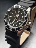 Seiko SNZF17 sea urchin, Seiko, Staal, Polshorloge, Kunststof