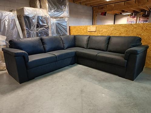 hoekbank model Bianca 260 x 260 nu voor maar €1298,-, Huis en Inrichting, Banken | Bankstellen, Nieuw, Vierpersoons of meer, 250 tot 300 cm