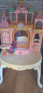 Mattel Barbie Kaptafel met Hemelbed, Ophalen of Verzenden, Gebruikt, Toebehoren