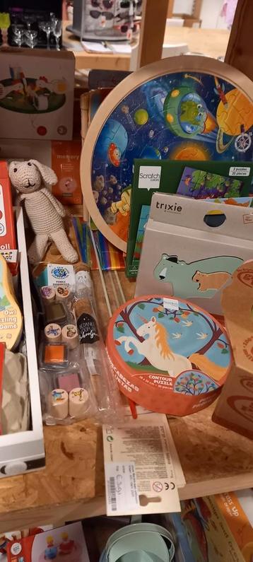 Houten speelgoed duurzaam speelgoed kraamcadeaus  beschikbaar voor biedingen