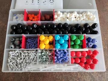 Dubbele molecuul structuur model bouwdoos beschikbaar voor biedingen